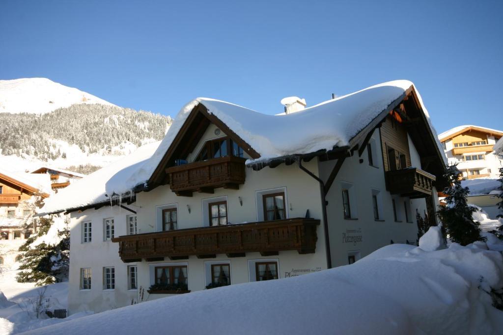 Hotel Appartement Platzergasse Fiss Eksteriør billede